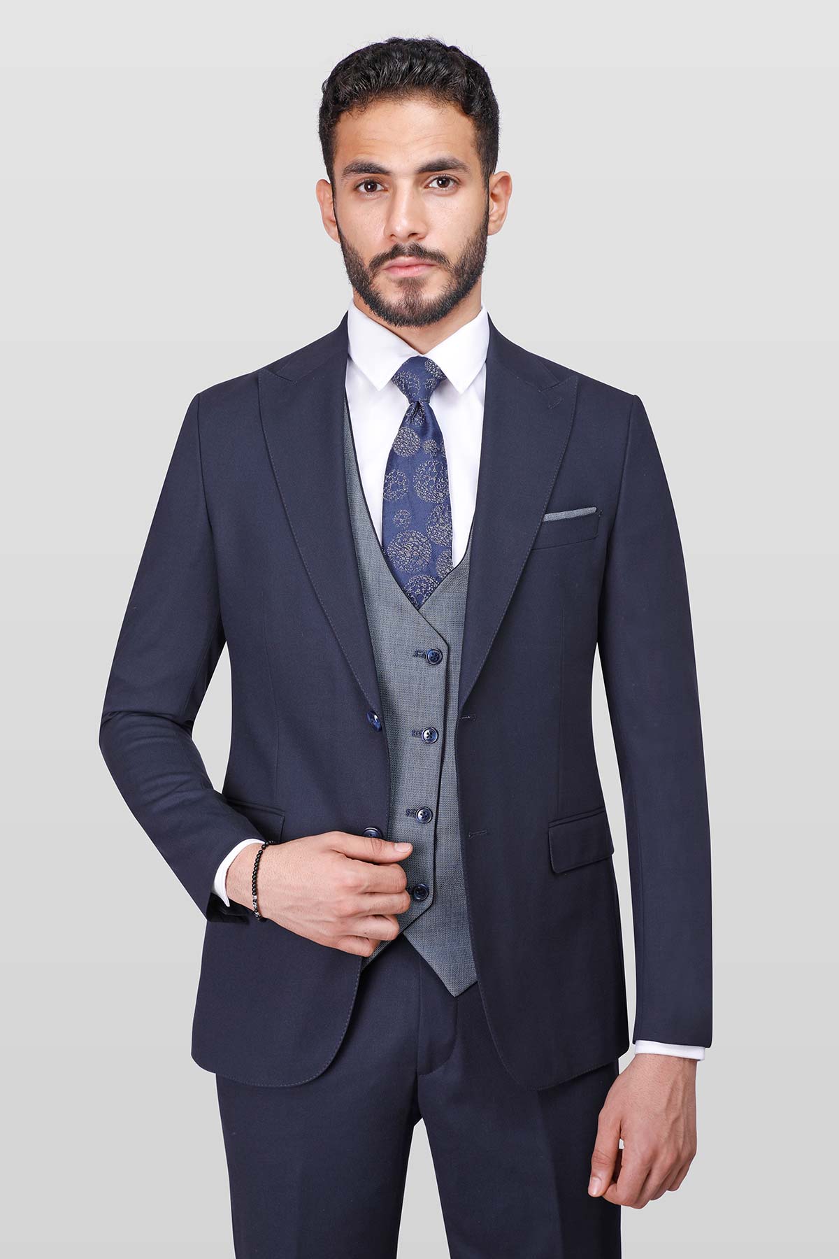 uturn-classic-suits-88.jpg